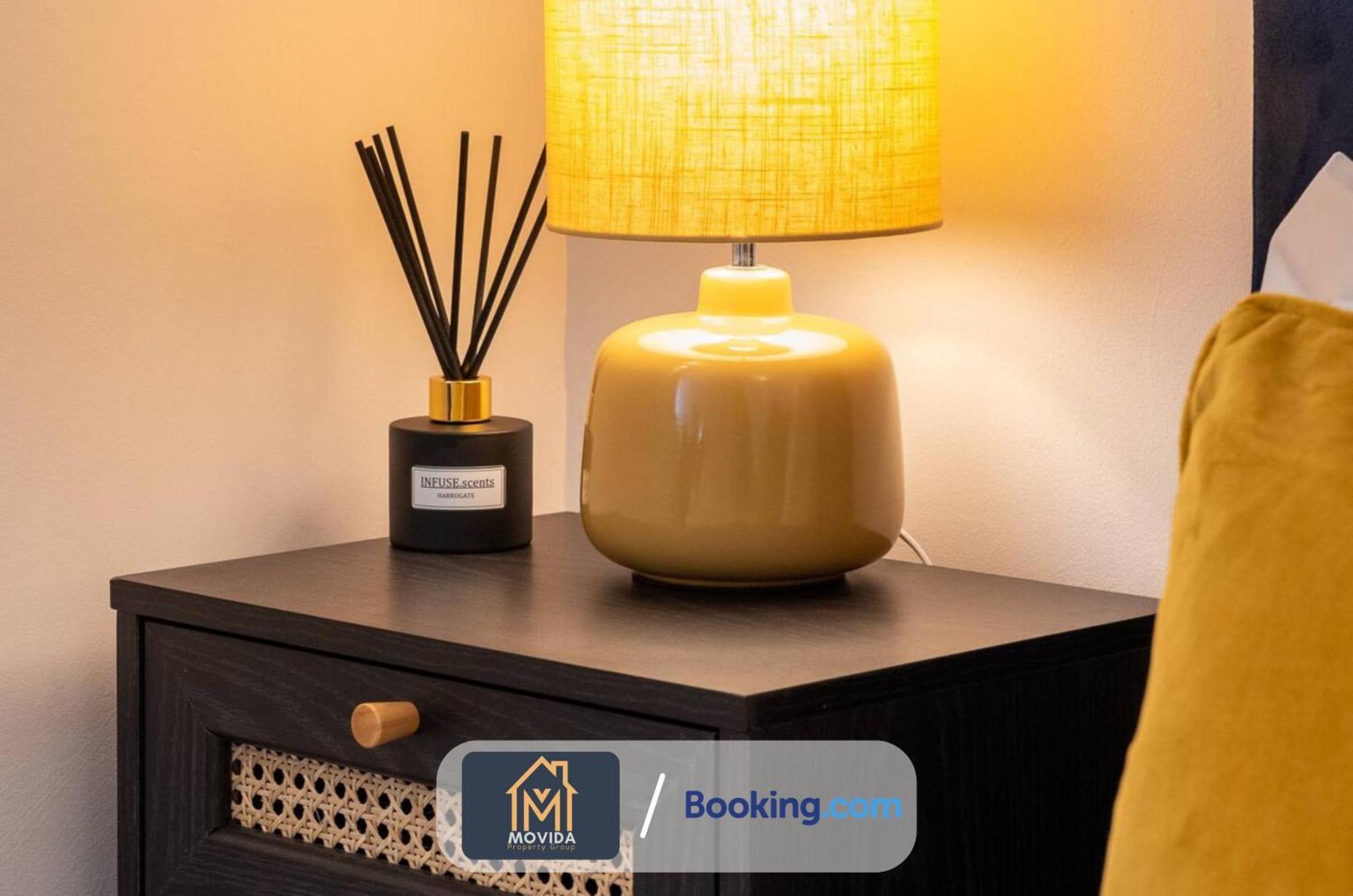 Stylish Two Bed Town Centre Apartment By Movida Property Group Short Lets & Serviced Accommodation With Parking Harrogate Luaran gambar