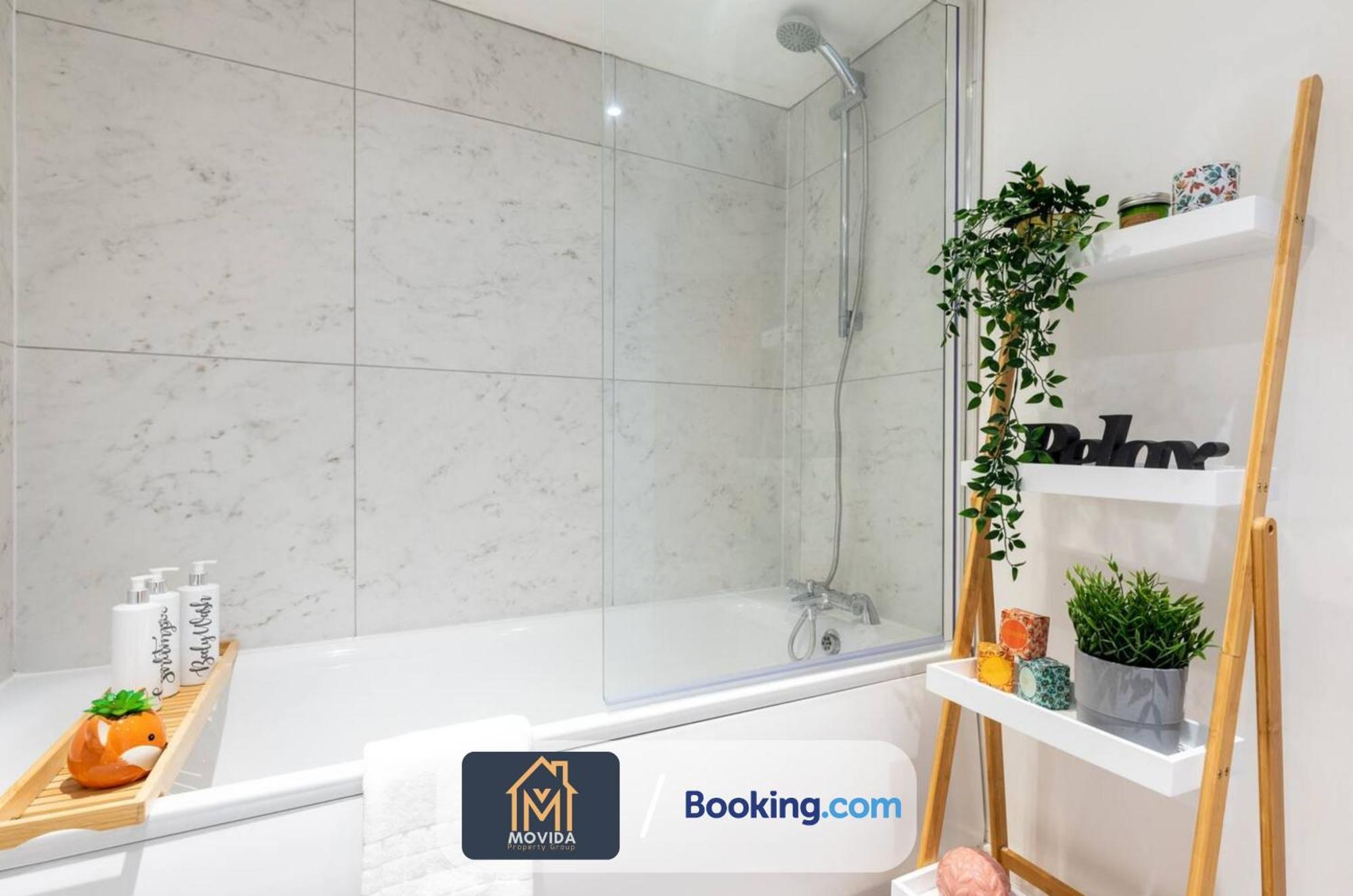 Stylish Two Bed Town Centre Apartment By Movida Property Group Short Lets & Serviced Accommodation With Parking Harrogate Luaran gambar